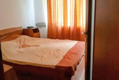 Apartament cu 2 camere decomandat în Păcii