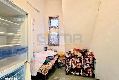 Apartament cu 3 camere semidecomandat în Central - 3