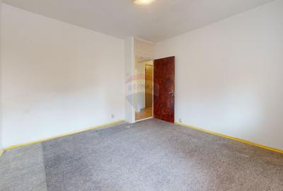 Apartament cu 2 camere decomandat în Noua - 9