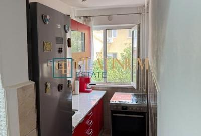 Apartament cu 2 camere semidecomandat, mobilat în Girocului