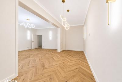 Apartament cu 4 camere în Eminescu