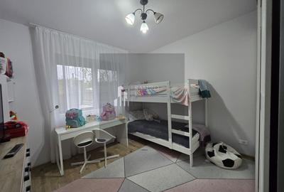 Apartament cu 2 camere decomandat, mobilat în Sud-Est