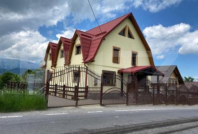 Casă individuală cu 9 camere cu Teren 500 Mp în Exterior Sud - 1