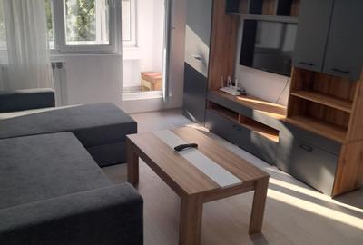 Apartament cu 2 camere decomandat în Titan - 6