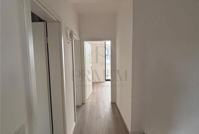 Casă cu 4 camere cu Teren 261 Mp în Central - 2