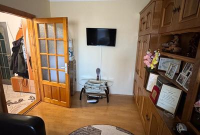 Apartament cu 2 camere decomandat în Crihala