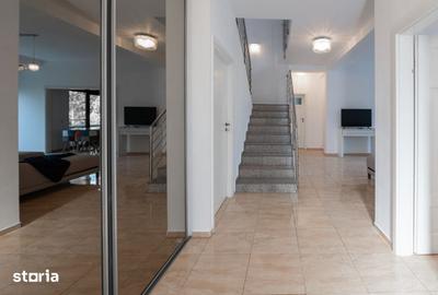 Casă cu 5 camere cu Teren 550 Mp în Agigea - 13