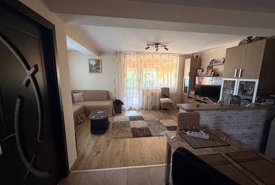 Duplex cu 3 camere cu Canalizare în Vidra