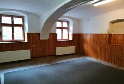 Spațiu comercial, de 90 mp, în Ultracentral - 2