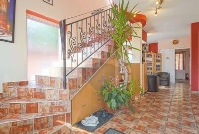 Casă individuală cu 11 camere cu Teren 789 Mp în Florilor - 12