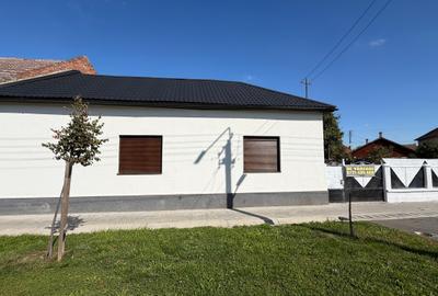 Casă individuală cu 3 camere cu Garaj în Nord-Vest - 1