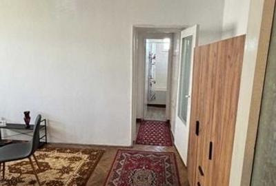 Apartament cu 2 camere semidecomandat în Progresul - 7