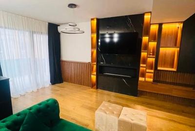 Apartament cu 2 camere decomandat, mobilat în Central