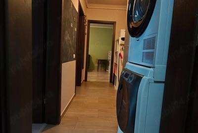 Apartament cu 2 camere decomandat în Metalurgiei