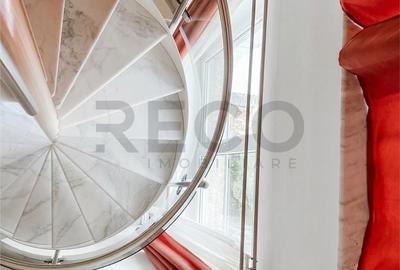 Casă cu 5 camere cu Teren 8030 Mp în Sânmartin