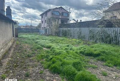 Teren de 455 mp, în Central