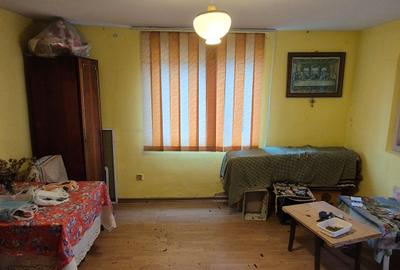 Casă cu 3 camere cu Canalizare în Balaci - 6