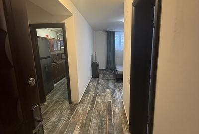Garsonieră decomandată în Roșu - 3