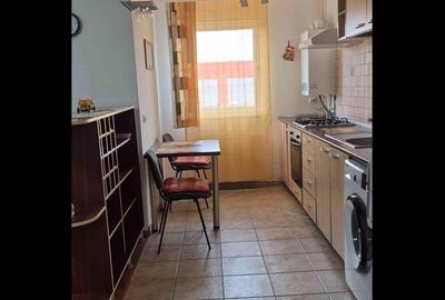 Garsonieră decomandată în Vitan - 4