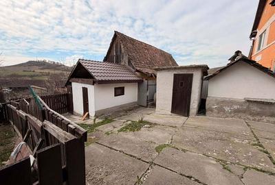 Casă cu 3 camere în Boiu - 5