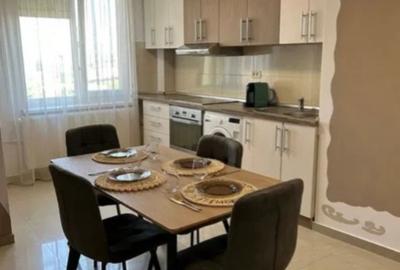 Apartament cu 3 camere semidecomandat în Central - 3