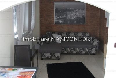 Vanzare 2 camere - Imobiliare MAXICONFORT - 8