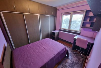 Apartament zona Bratianu (scoala 8) - 2