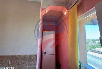 Apartament cu 2 camere decomandat în Rovine - 8