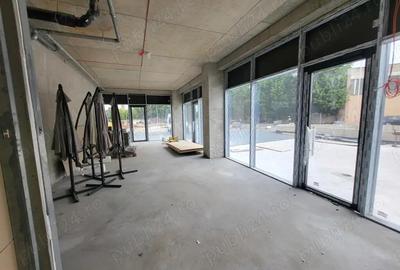 Spațiu comercial, de 65 mp, în Central