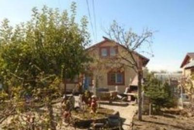 Cota 1/2 din casa si teren Podeni, jud. Arges - ID: R1983482 - 1