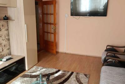 Apartament cu 3 camere nedecomandat în Bran - 4