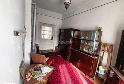 Casă cu 5 camere cu Teren 218 Mp în Muncitoresc