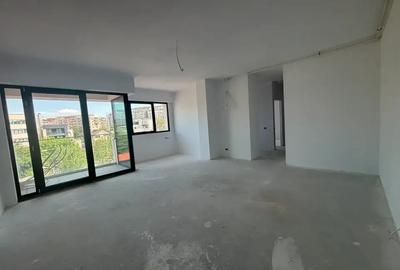 Apartament cu 2 camere decomandat în Decebal - 5