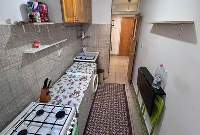 Garsonieră decomandată în Tei - 1