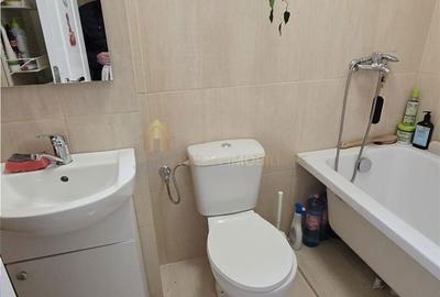Casă cu 5 camere cu Canalizare în Dâmbul Rotund - 3
