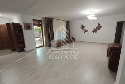 Casă cu 4 camere cu Teren 500 Mp în Girocului - 2