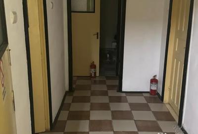 Apartament cu 3 camere decomandat în Central - 3