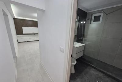 Apartament cu 2 camere semidecomandat în Radu Negru