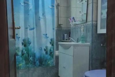 Apartament cu 3 camere semidecomandat în Micro 16 - 2