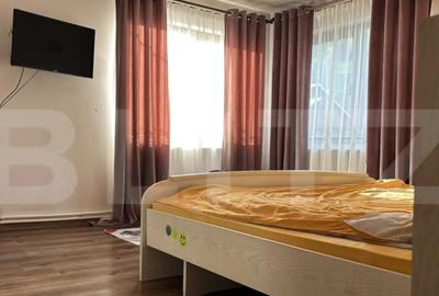 Casă cu 12 camere cu Teren 2000 Mp în Central - 4