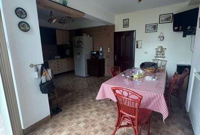 Casa de închiriat 7 camere Sector 4, ideal pentru clinica, gradinita - 26