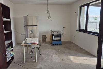 Casa de vanzare Comuna 1 Decembrie - 7