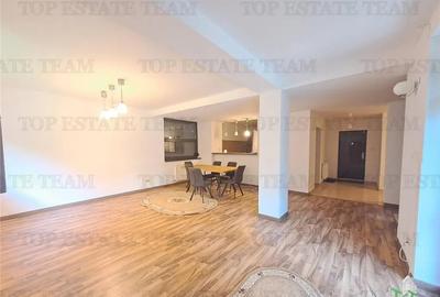 Casă cu 7 camere în Corbeanca - 10