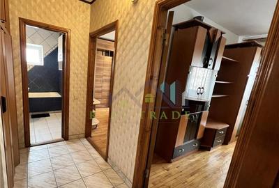 Apartament 3 camere, 2 bai , intrare Racadau - 11