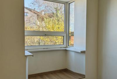 Vand apartament 3 camere in vila zona Centru Vechi Comision 0% - 7