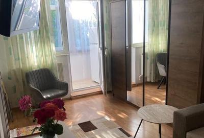 De inchiriat garsoniera Bariera Scoala 3 - 2