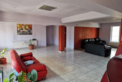 Casă individuală cu 5 camere cu Canalizare în Elisabetin - 1