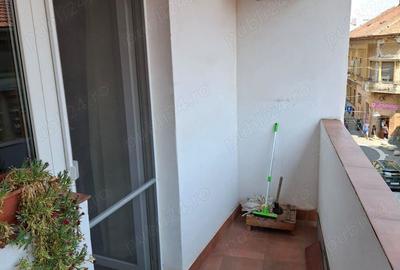 Apartament cu 2 camere semidecomandat în Central - 1