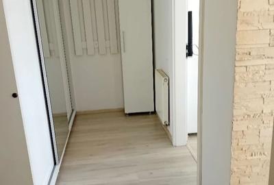 Apartament cu 3 camere decomandat în Central - 4
