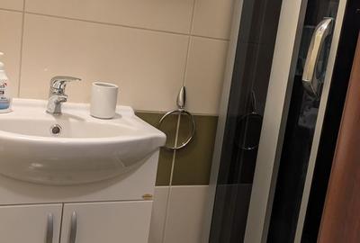 Apartament cu 3 camere în Funcționarilor - 14